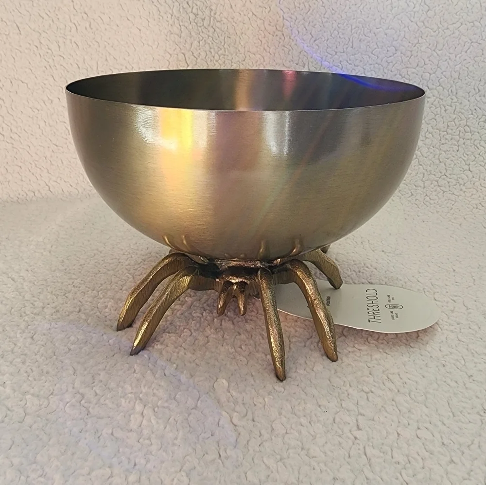 New Threshold exclusive 28 oz Halloween Stainless Stee goldl Candy Bowl